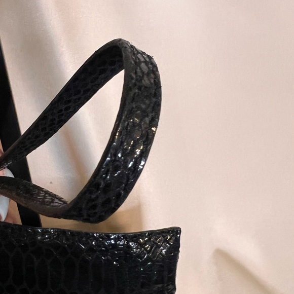 Michael Kors Black Wristlet size OS - Picture 8 of 11